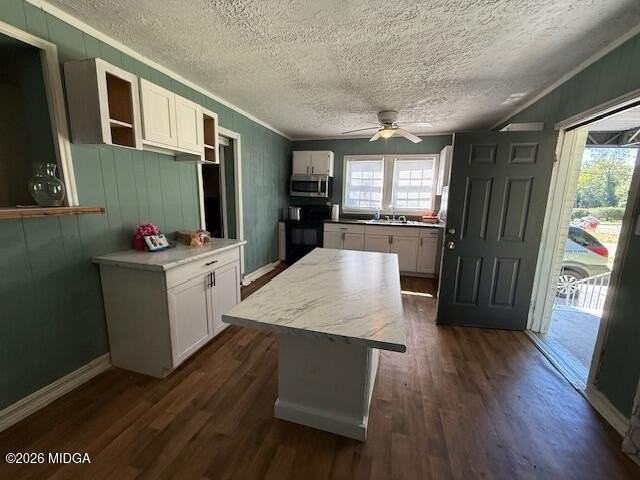 3207 Seminole Ave - Photo 4 of 8