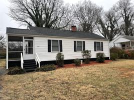 featured image of 1207 N Elam Ave #1