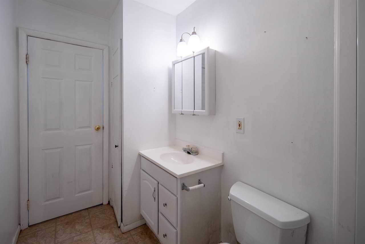 50-62 East Street - 3A #3A - Photo 7 of 40