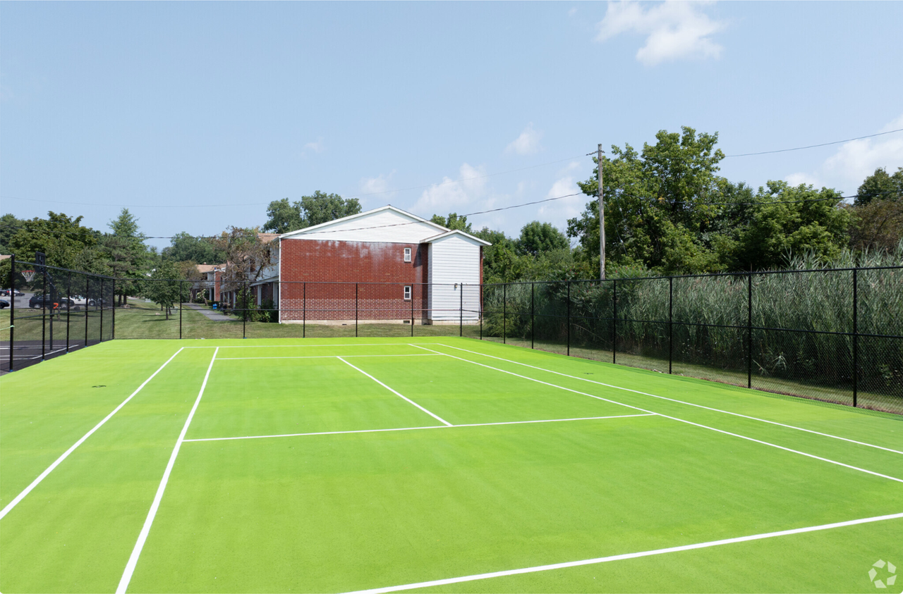 Parkside Apartments at North Colonie - Photo 5 of 32