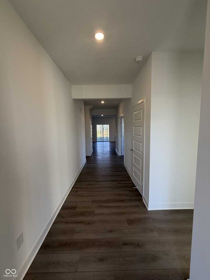 6468 Tutelo Dr - Photo 5 of 33