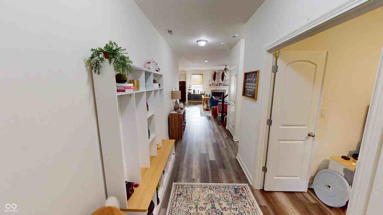 6323 Burgin Dr - Photo 3 of 33