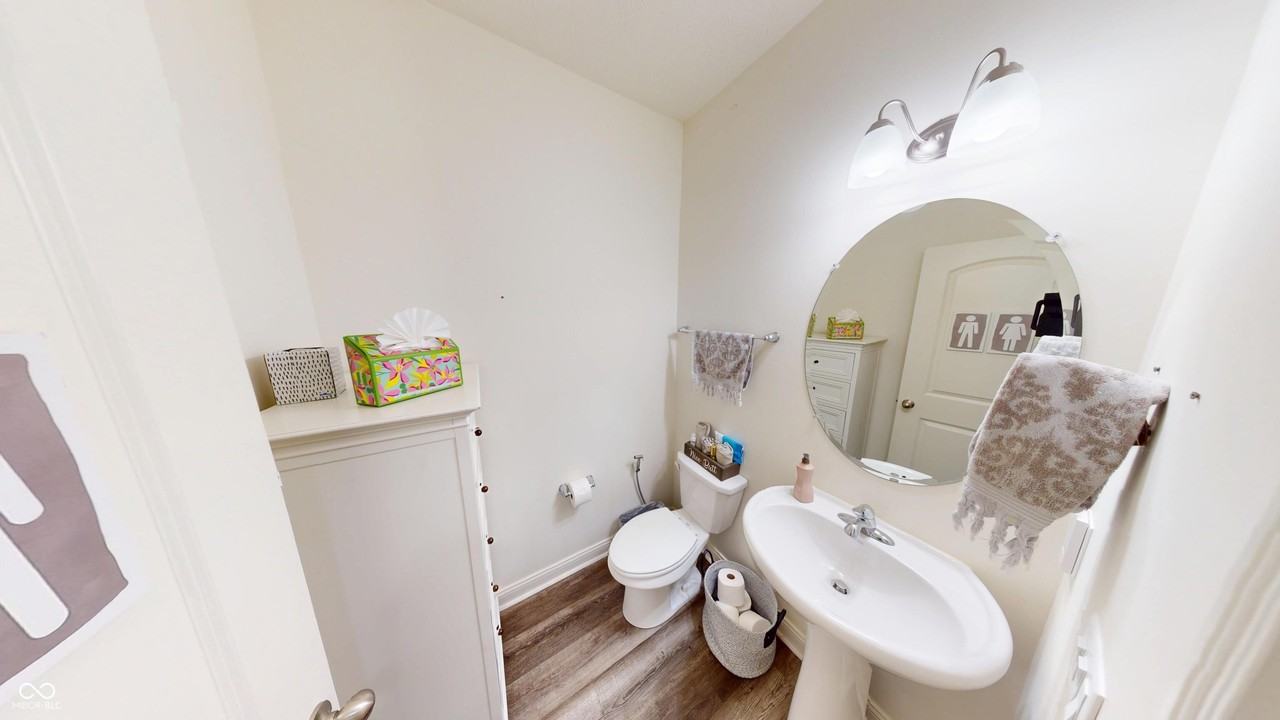 6323 Burgin Dr - Photo 7 of 33