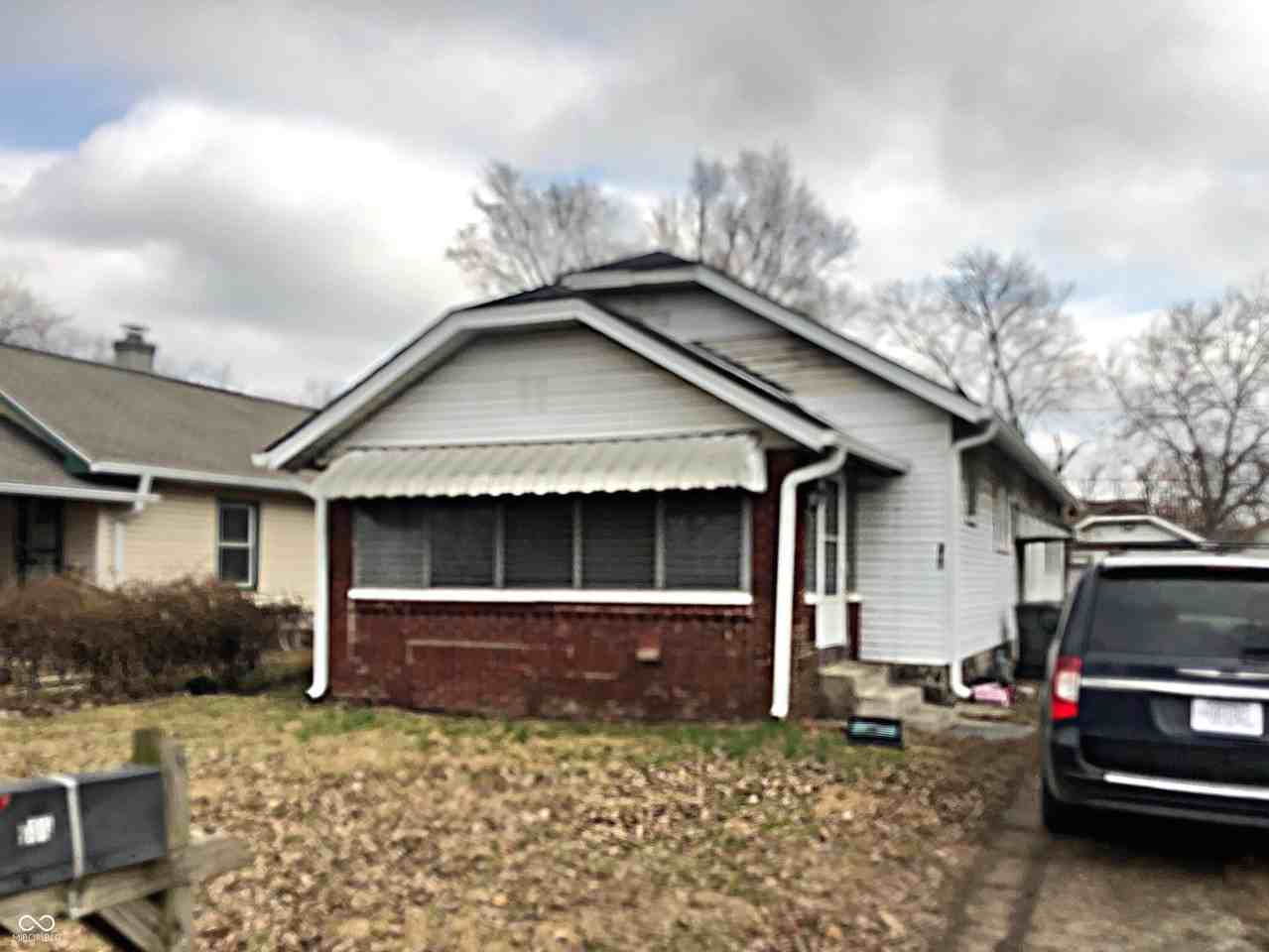 711 N Exeter Ave - Photo 2 of 2