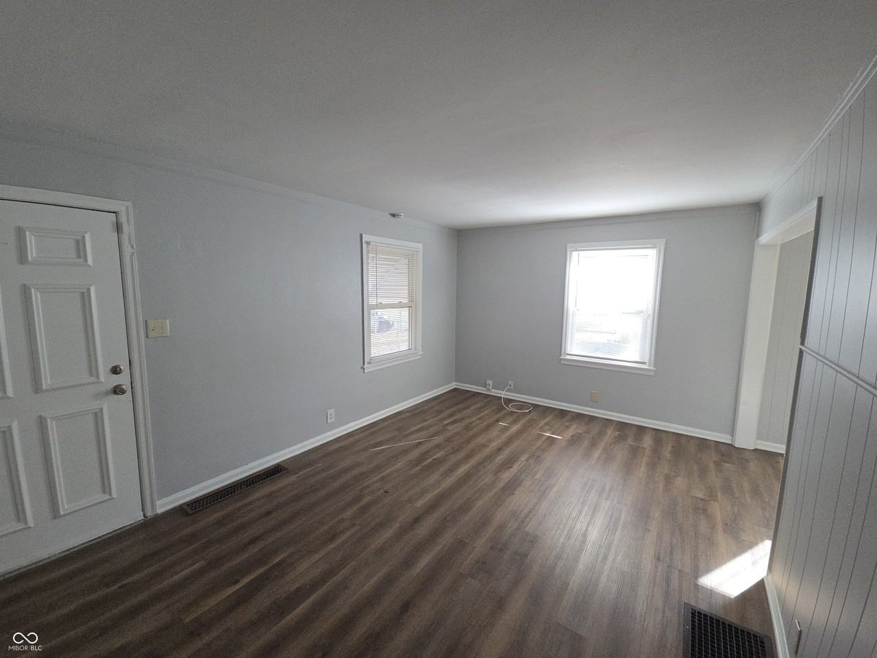 3336 Baltimore Ave - Photo 4 of 23