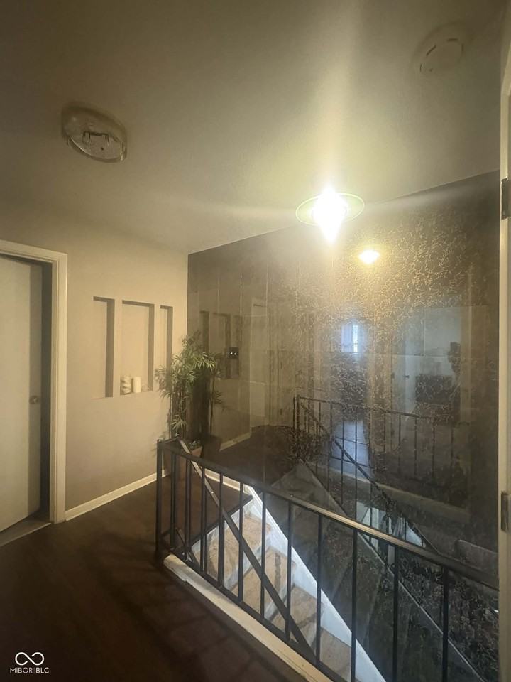 6492 Lupine Ter - Photo 4 of 10