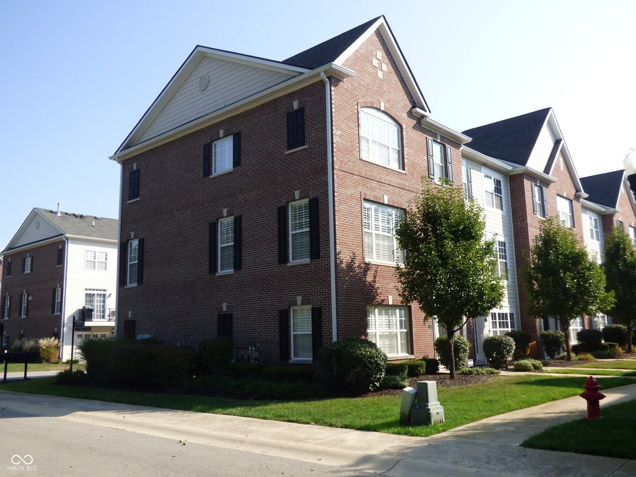 8213 Katrina Way - Photo 2 of 28