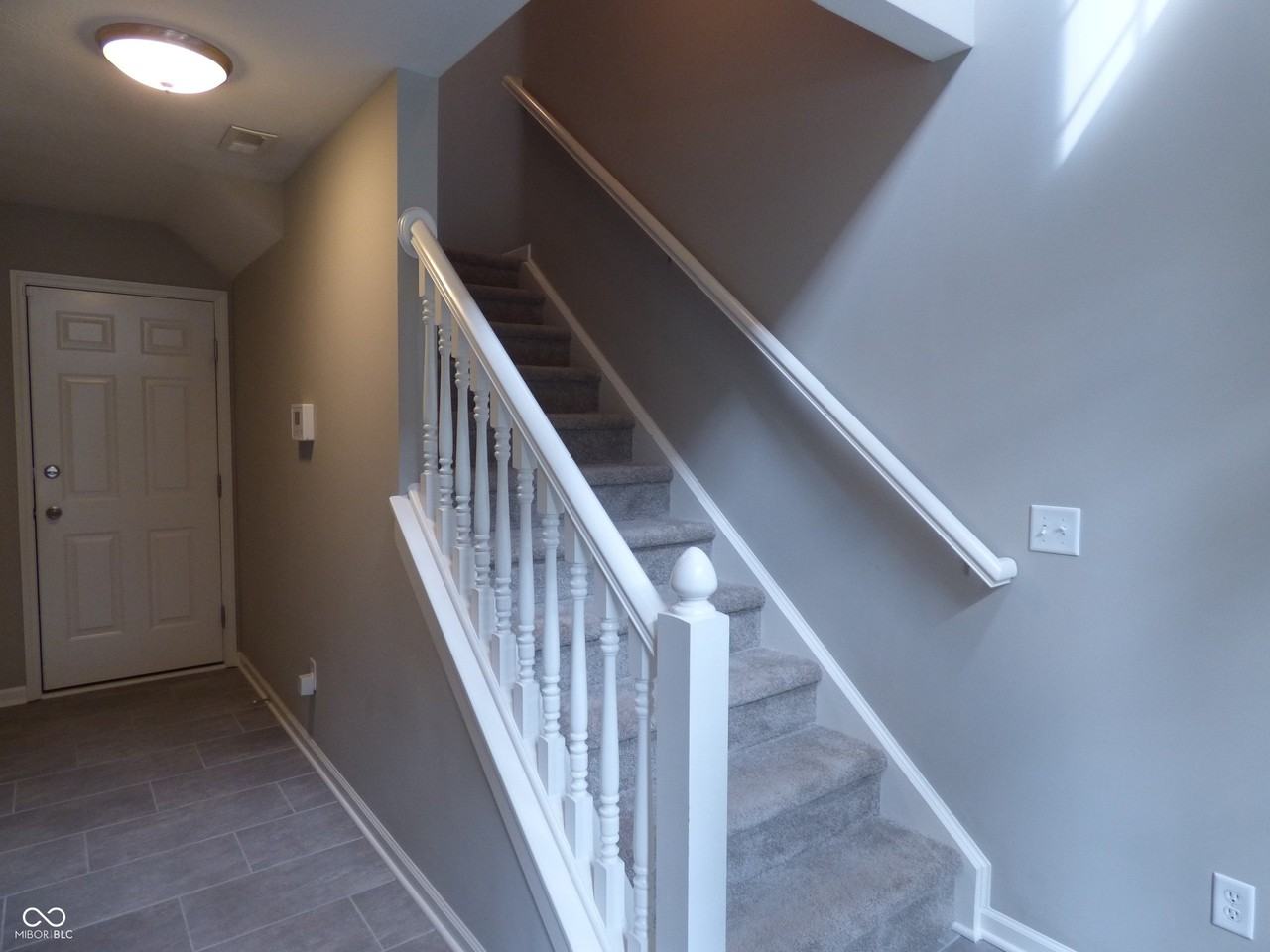 8213 Katrina Way - Photo 5 of 28