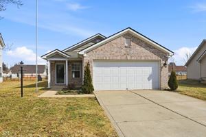 featured image of 5561 Wild Horse Dr
