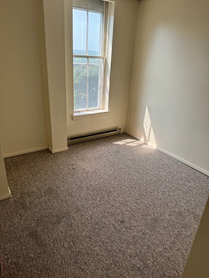 3 Genesee St31 #G31 - Photo 3 of 8