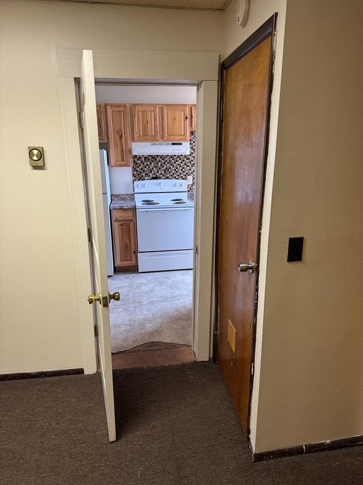 3 Genesee St31 #G31 - Photo 7 of 8