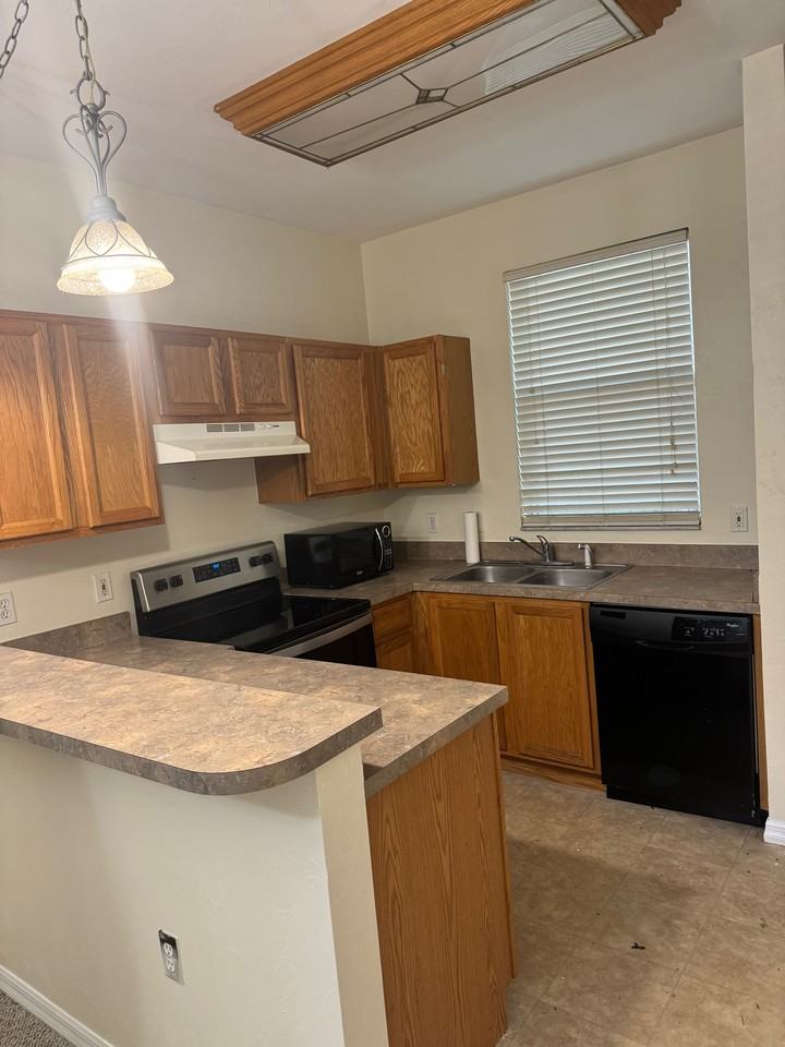 3543 Sw 30th Way - Photo 6 of 22