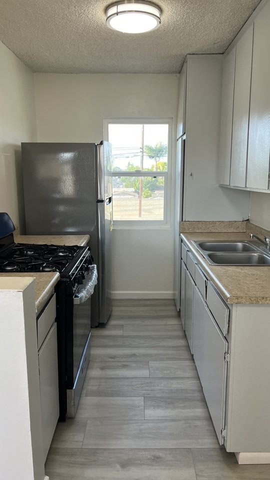 7732 Chapman AvenueUnit 4 #7732-4 - Photo 6 of 50