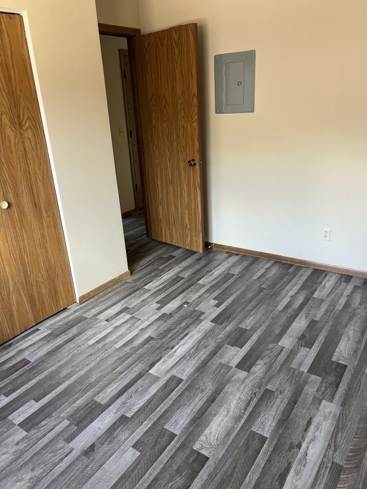 2500 26th Avenue Ct #6 - Photo 2 of 18