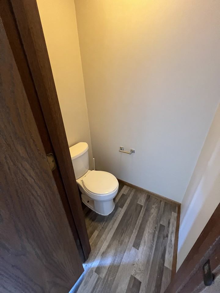 2500 26th Avenue Ct #6 - Photo 4 of 18