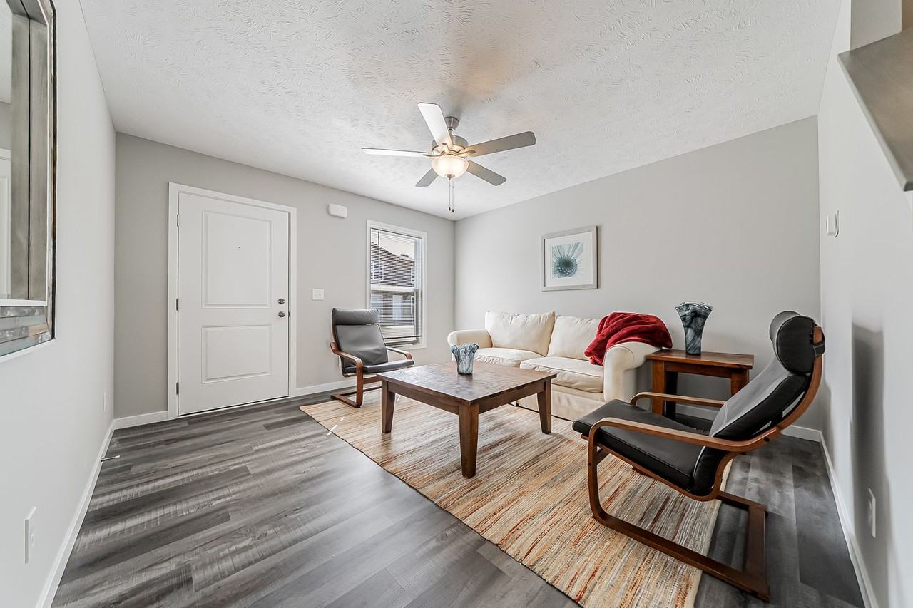 The Kingston of North Olmsted - Photo 4 of 30