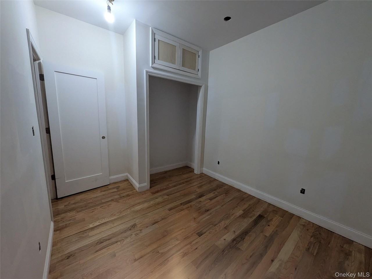 10444 42nd Ave Apt 1b #1B - Photo 5 of 7