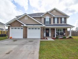 featured image of 702 Auburn Cv #1