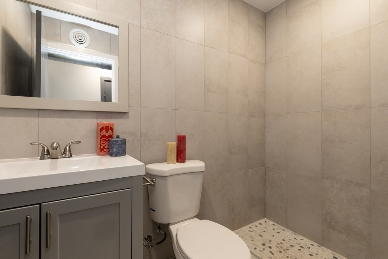 2111 N 7th St #2 - Photo 7 of 15