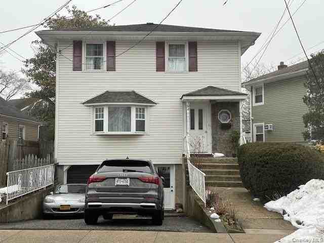 162 Rolling St 1st Fl #1stFL - Photo 2 of 28