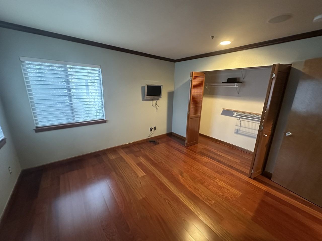 920 Northwest Naito Parkway - J3Unit J3 #J3 - Photo 6 of 13