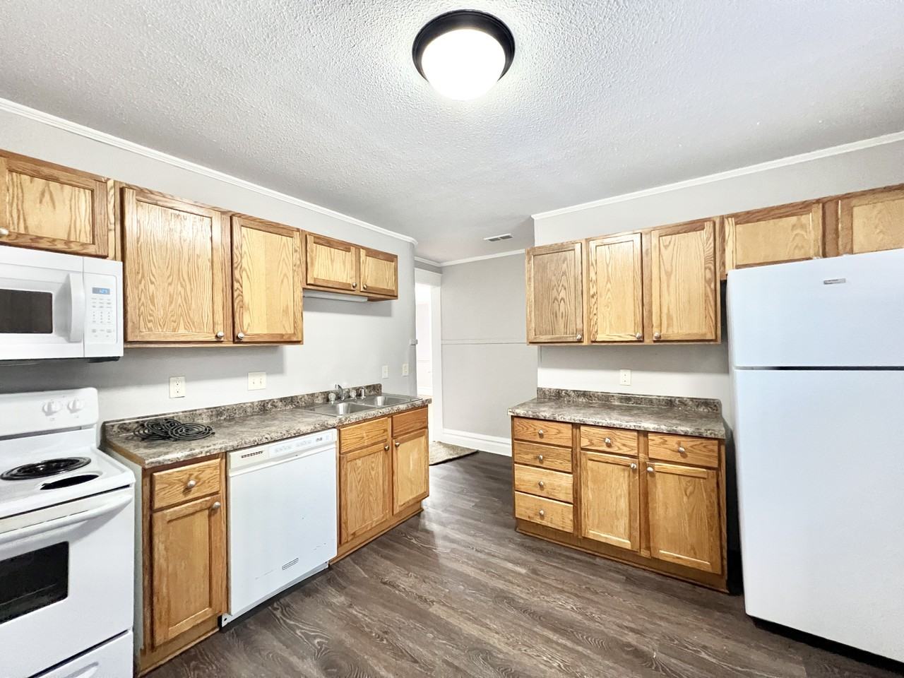 509 E Milwaukee St #3 - Photo 2 of 10