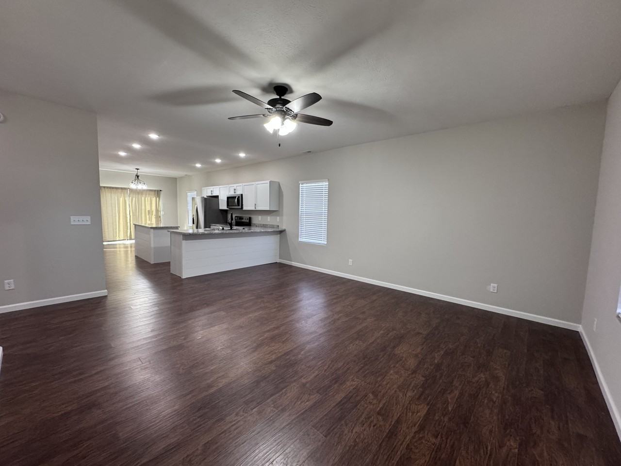 1725 S Purdum St #1 - Photo 2 of 20