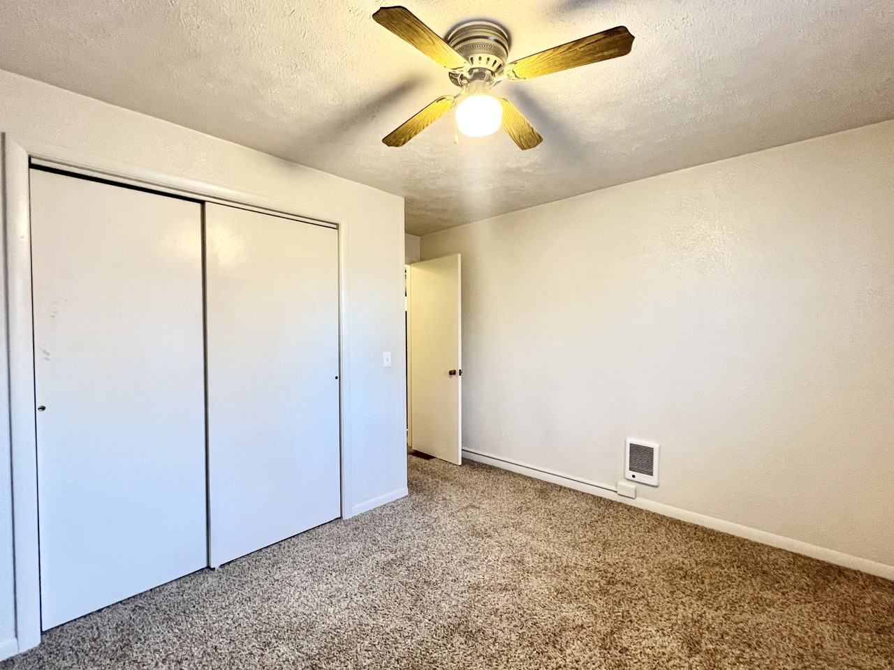 319 N Walnut St #1 - Photo 6 of 10