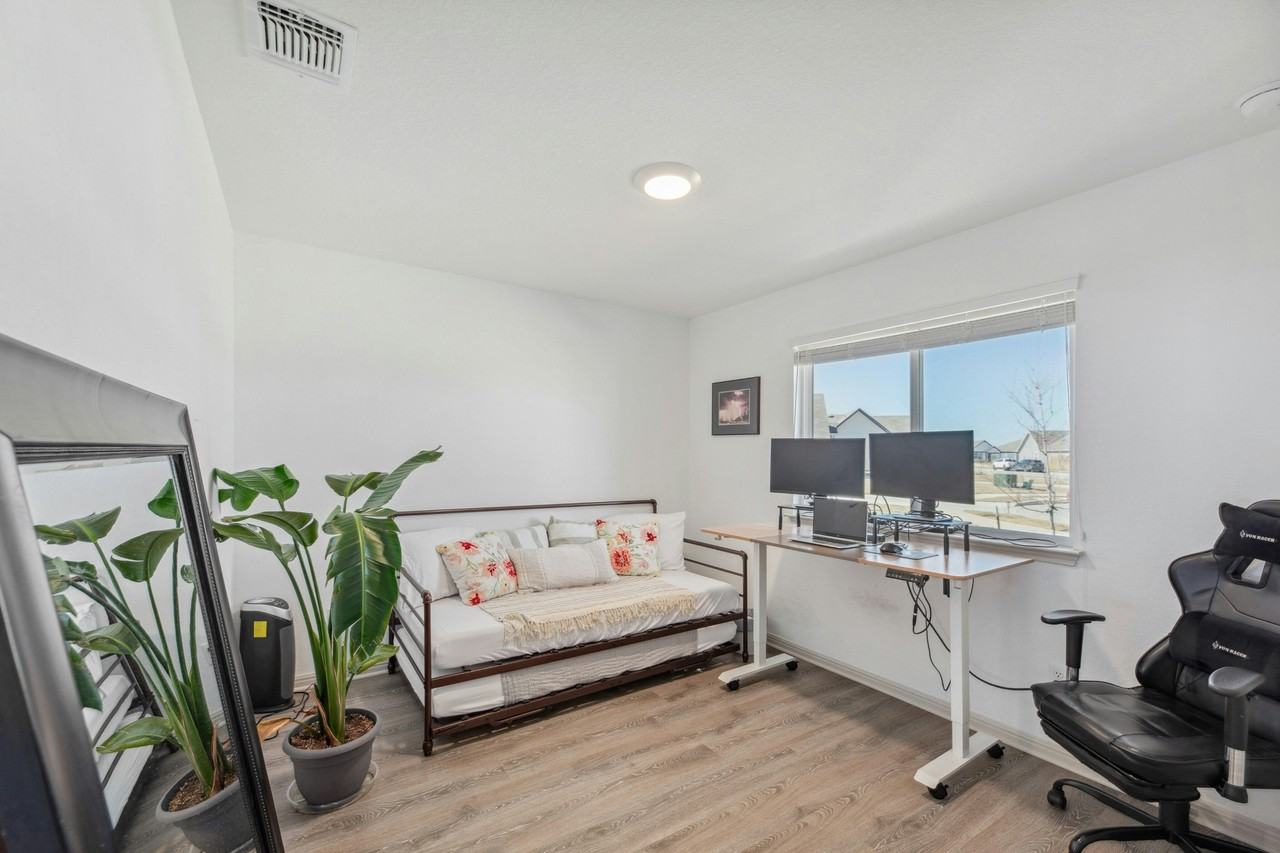 241 Sweetwater Creek Ln #1 - Photo 6 of 10