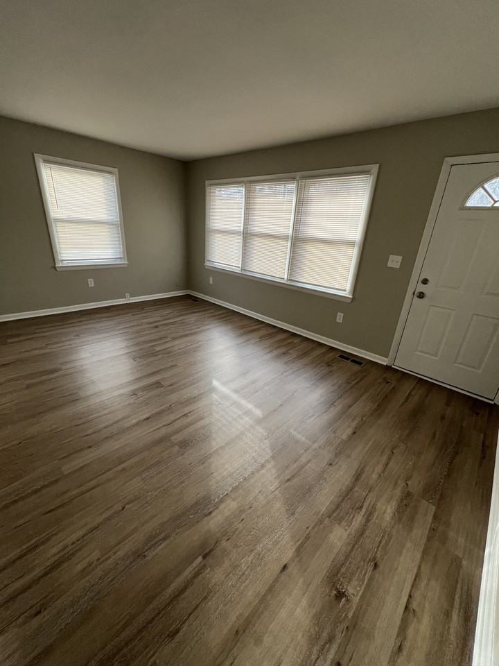 413 Bailey Ln #1 - Photo 2 of 11