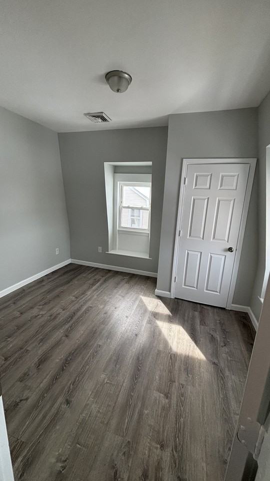 31 Channing StreetApt F #F - Photo 4 of 11