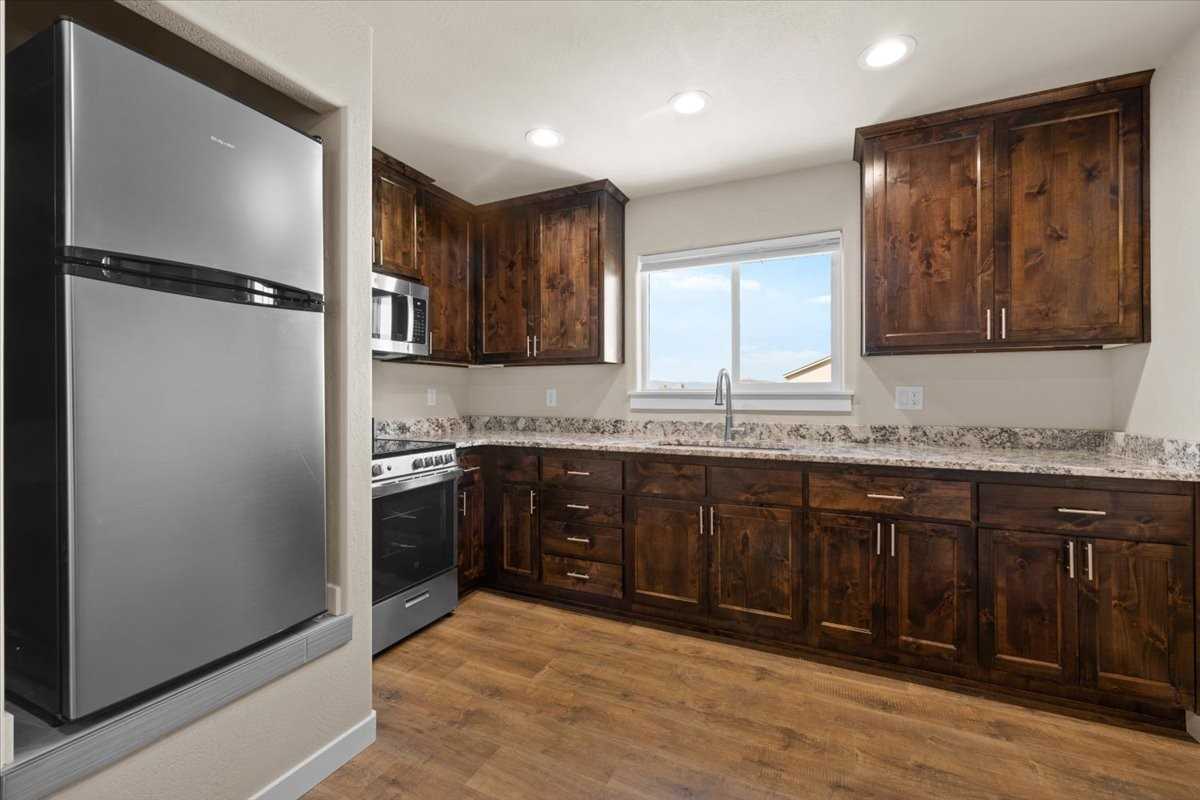 7875 28th St #3 - Photo 4 of 8