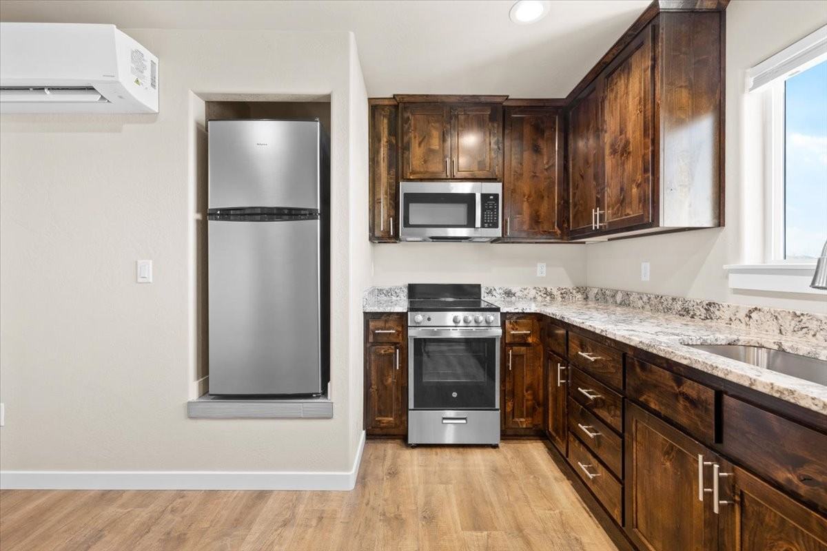 7875 28th St #3 - Photo 5 of 8