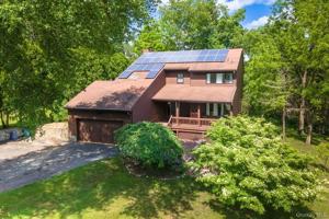 featured image of 64 Furnace Woods Rd