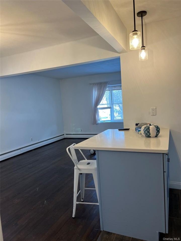 72 2nd Ave - Photo 4 of 9