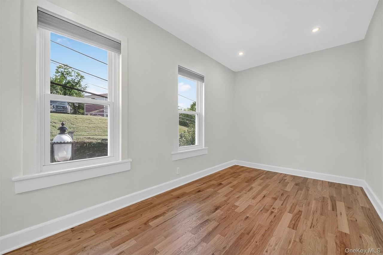 79 Main St Unit 2e #2E - Photo 6 of 20