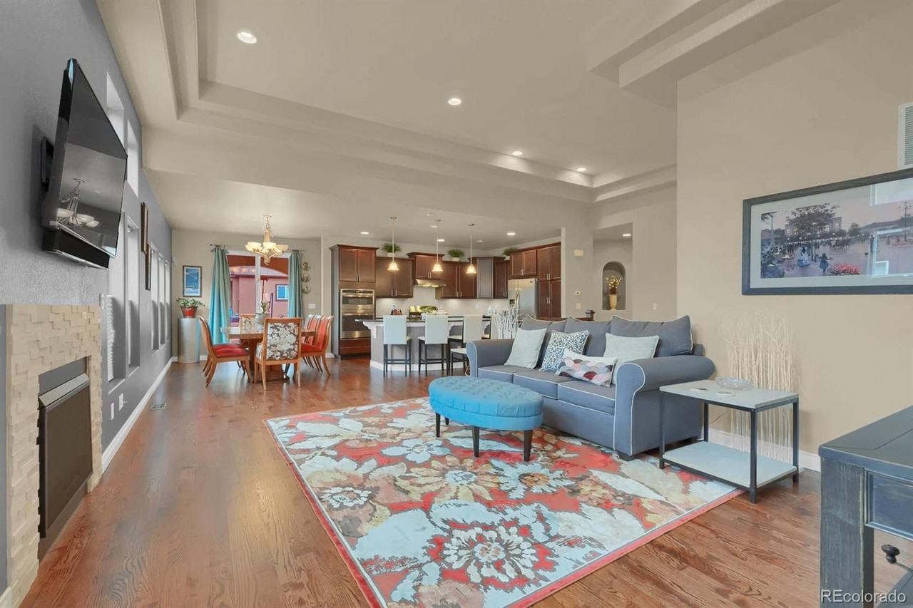 5522 Sunrise Mesa Dr #1 - Photo 2 of 18