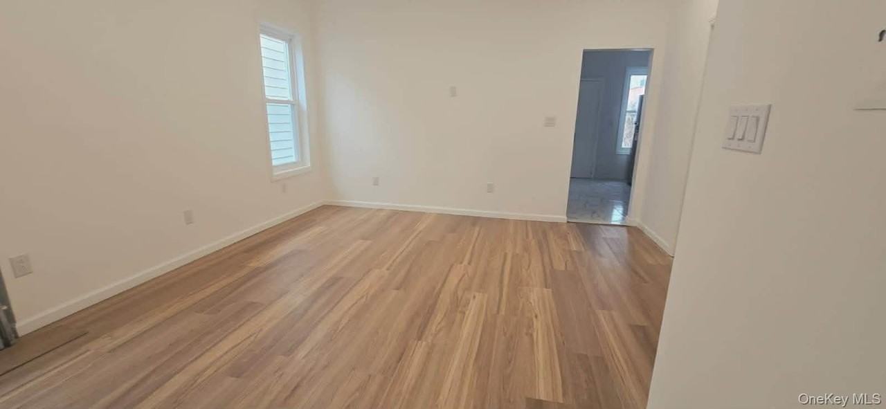 7829 68th Ave - Photo 2 of 18