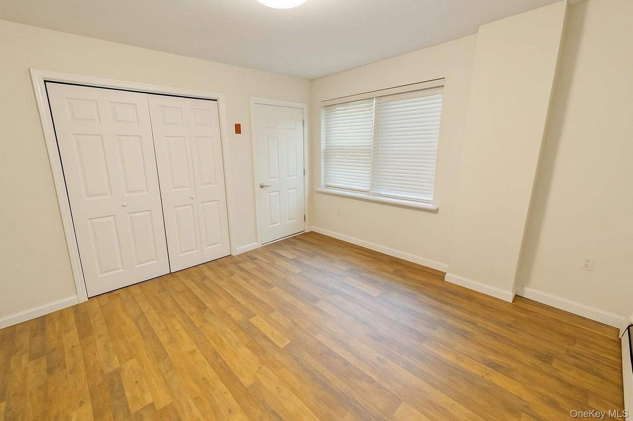 224 Walsh Ave - Photo 3 of 4