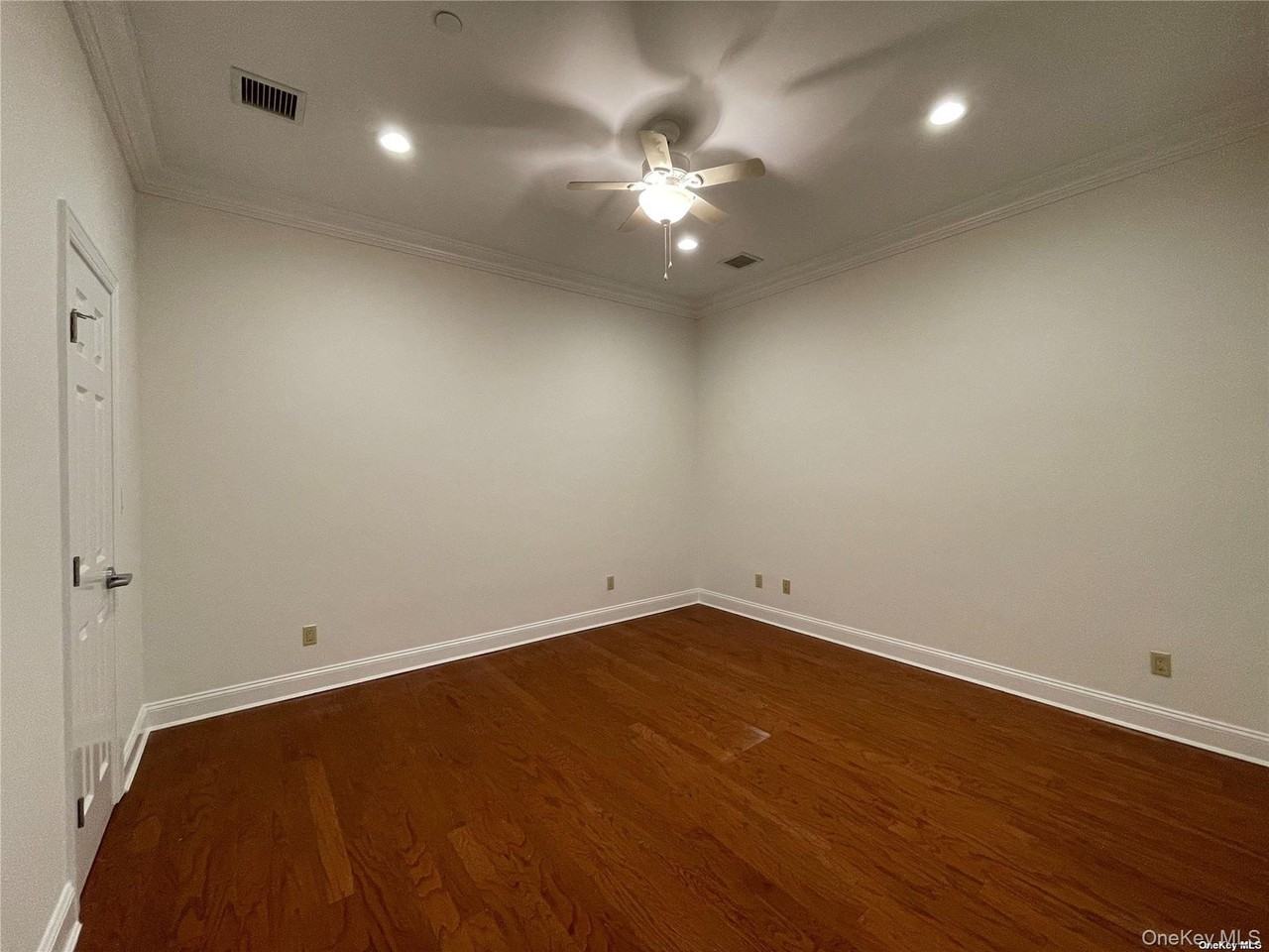 328A Main St Apt 3b #3B - Photo 6 of 15