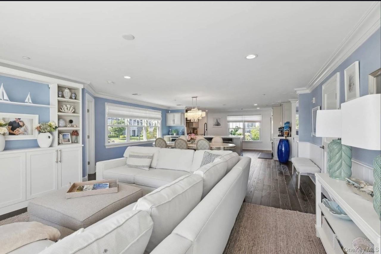 34 Village Green Dr Unit 34 #34 - Photo 7 of 24