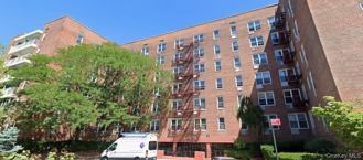 6601 Burns St Apt 3v #3V - Photo 1 of 1