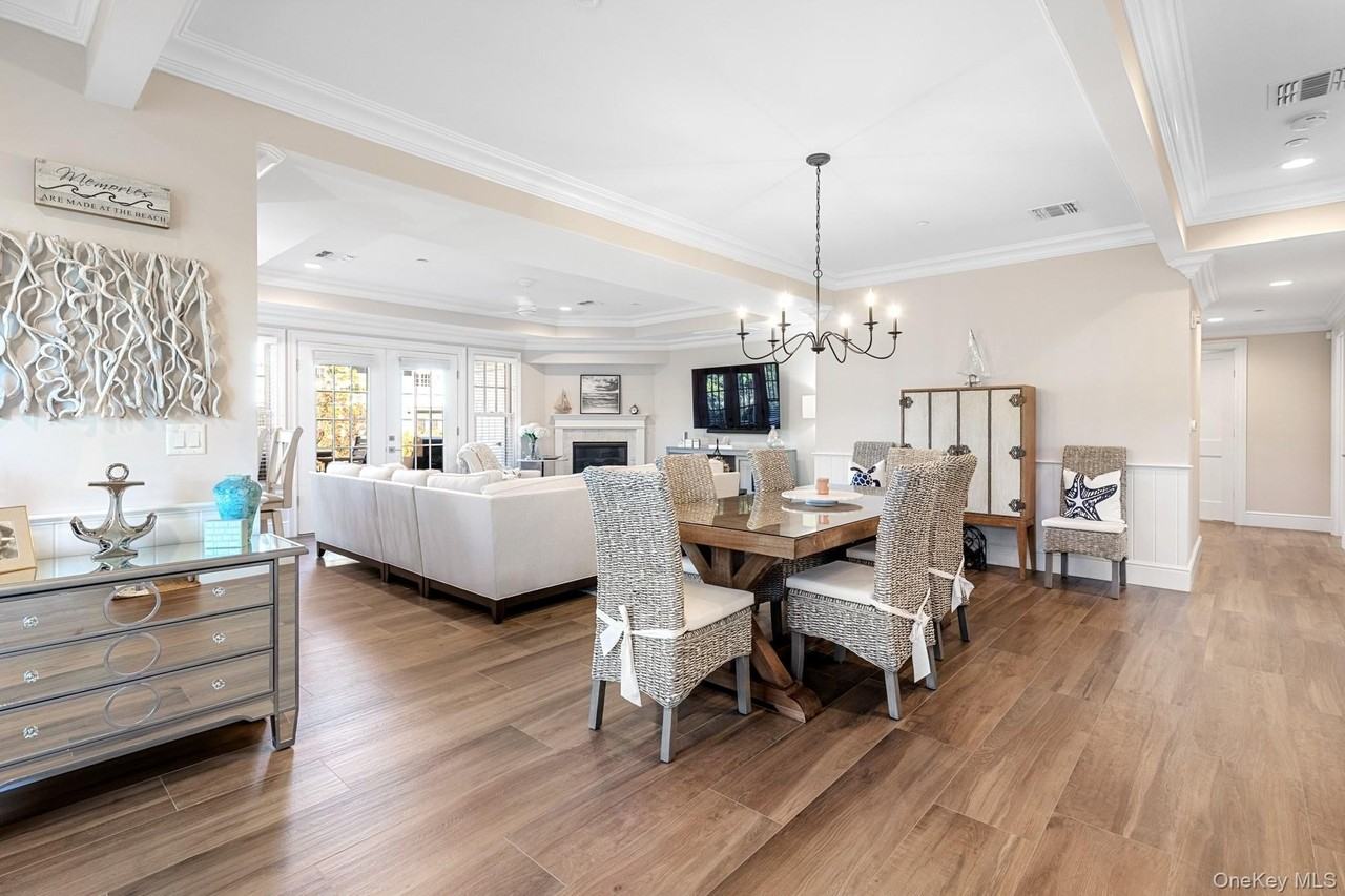 1 Village Green Dr Unit 1 #1 - Photo 3 of 13