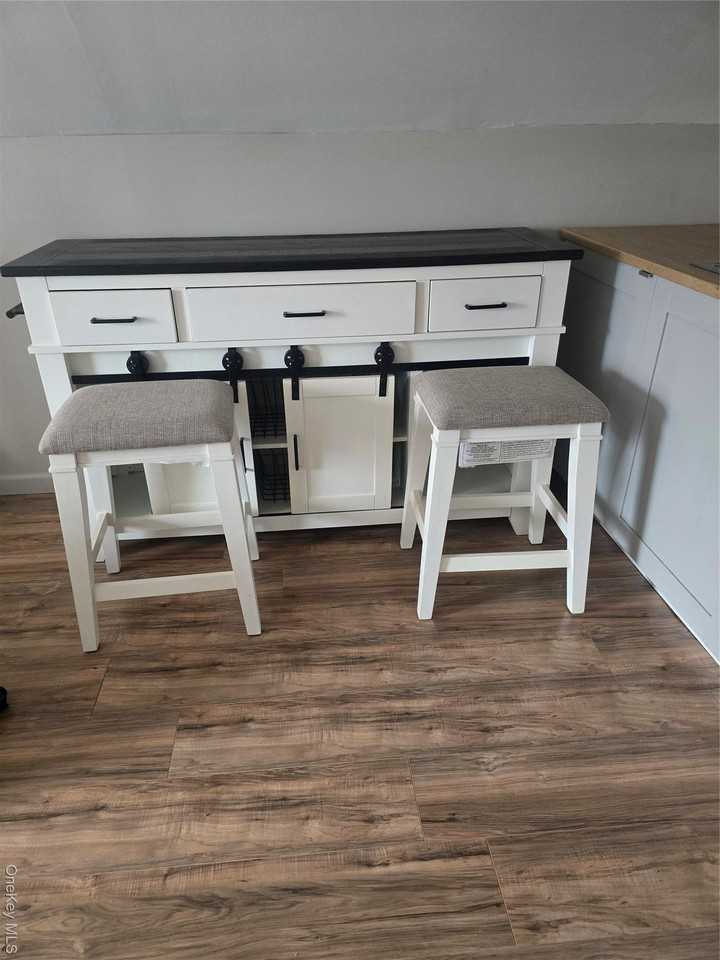 375 Broadway Unit 2 #2 - Photo 7 of 14