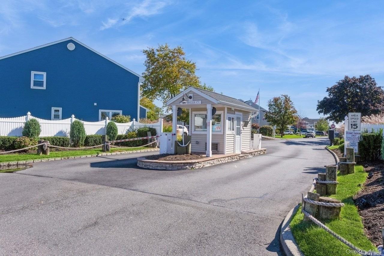 100 Baker Ct Unit 118 #118 - Photo 2 of 25