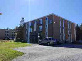 featured image of 37 Dobbin St #5