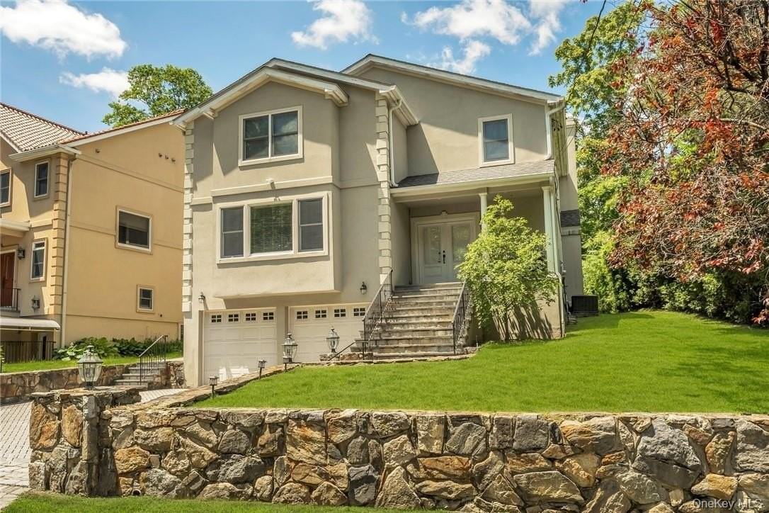 696 Ridgeway - Photo 2 of 36