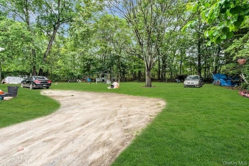 13 Carr Ln - Photo 4 of 16