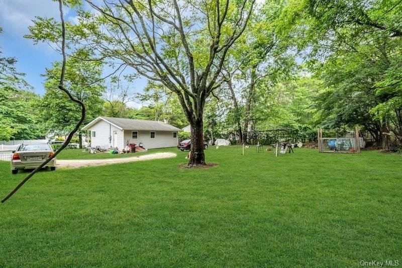 13 Carr Ln - Photo 5 of 16