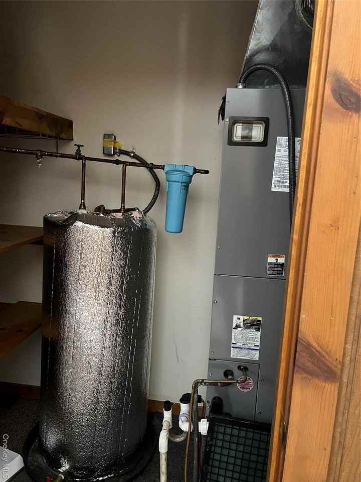 1225 Route 9g Apt 1 #1 - Photo 6 of 18